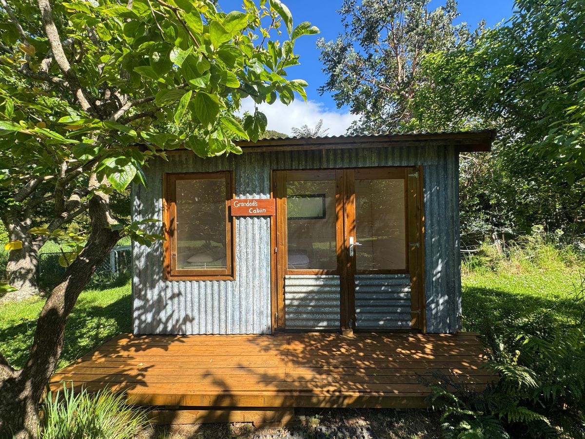 Grandad%27s%20cabin%20outside