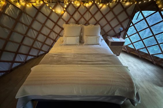 Yurt%20orchard%20inside%20ii